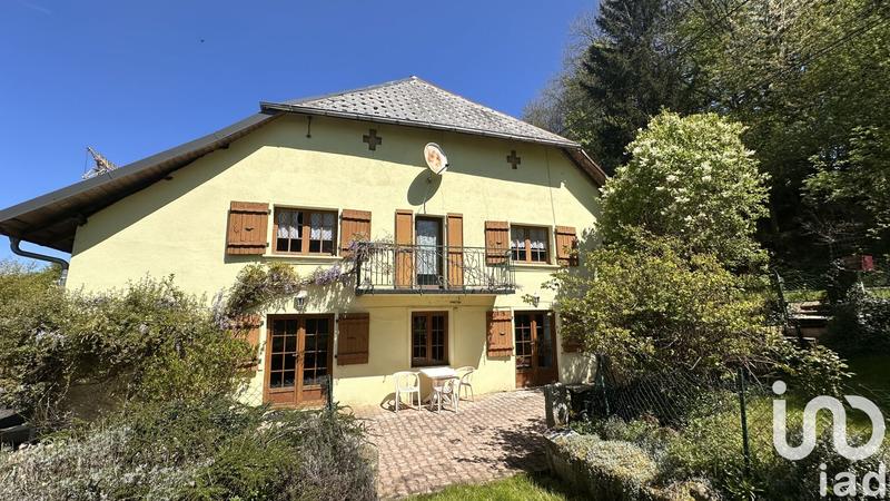 Maison - 180 m² - 4 pièces