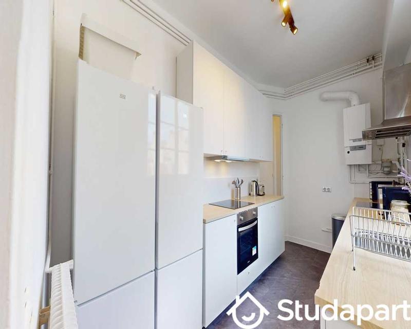 Chambre - 190 m² - 1 pièce