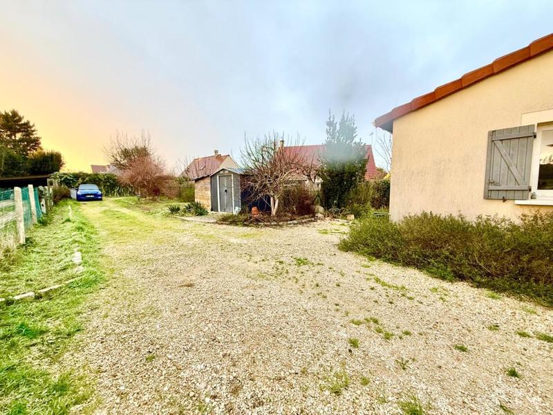 Maison - 97 m² - 5 pièces