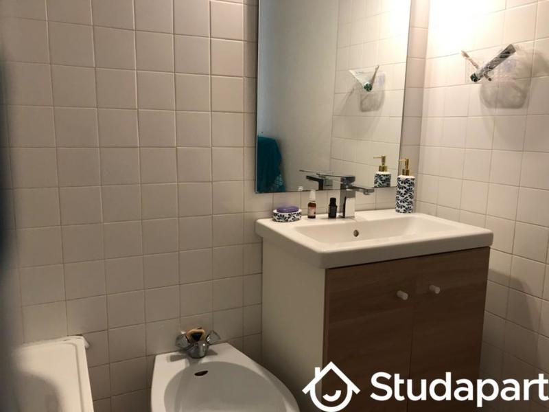 Chambre - 12 m² - 1 pièce