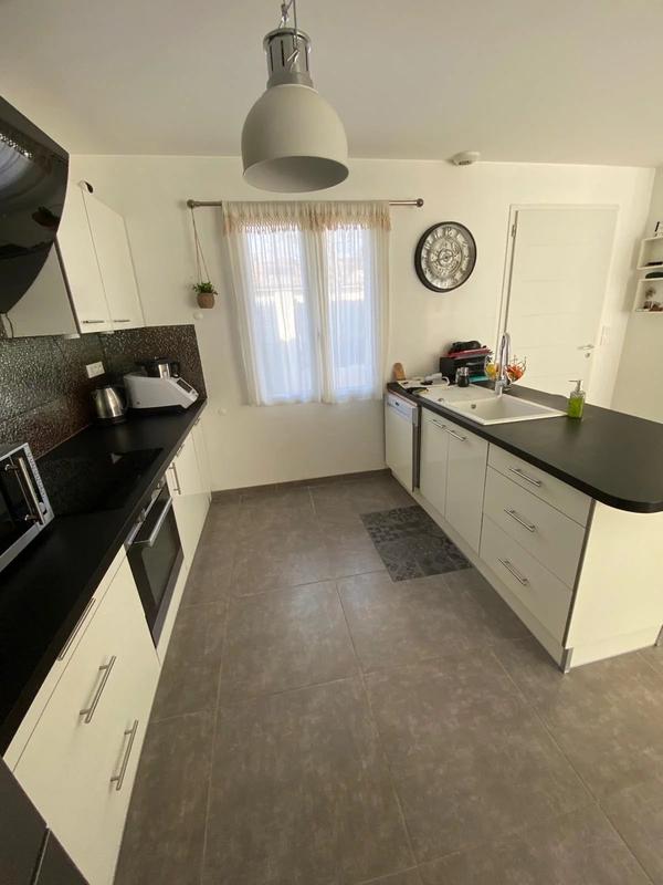 Villa - 89 m² - 6 pièces