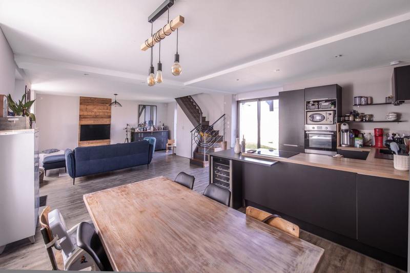 Maison ancienne - 123 m² - 4 pièces