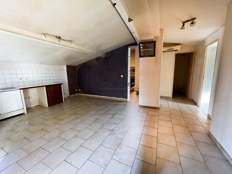 Maison - 60 m² - 3 pièces