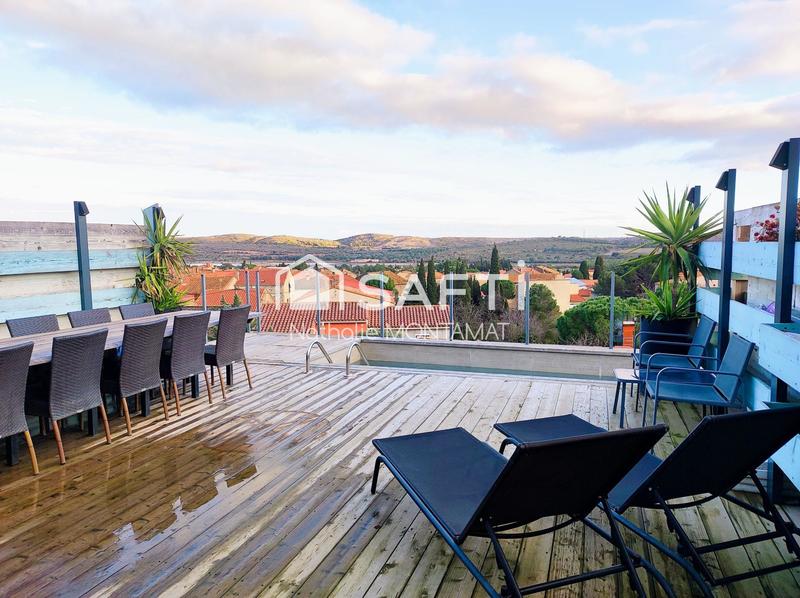 Loft - 125 m² - 4 pièces