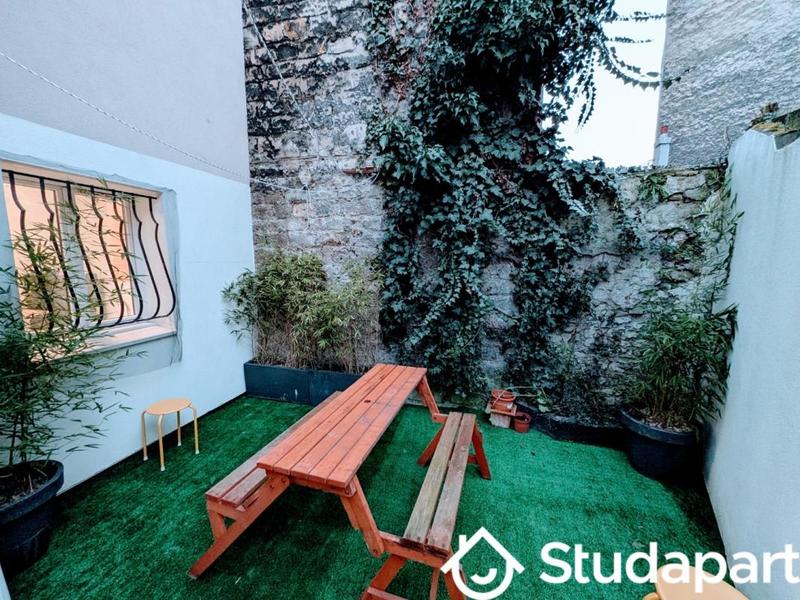 Chambre - 12 m² - 1 pièce