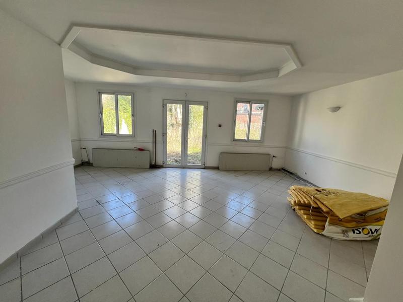 Local commercial - 165 m² - 2 pièces