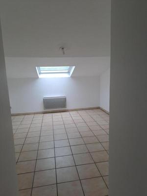 Appartement ancien - 61 m² - 3 pièces