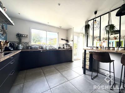 Maison contemporaine - 135 m² - 6 pièces