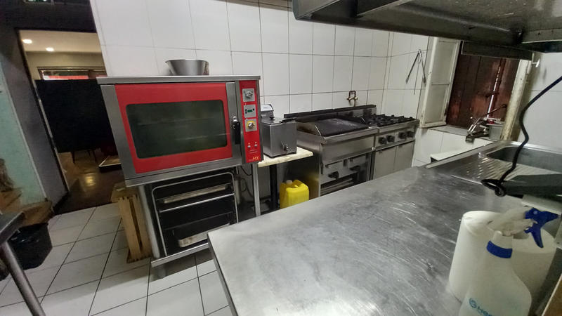 Local commercial - 183 m²