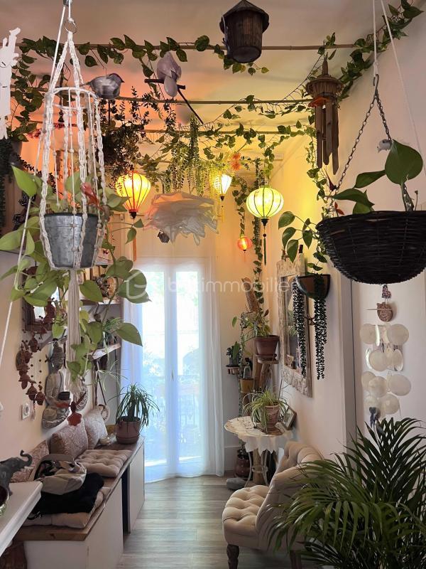 Appartement - 108 m² - 6 pièces