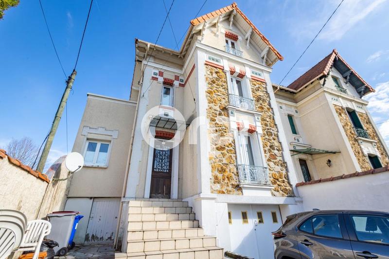 Maison - 105 m² - 6 pièces