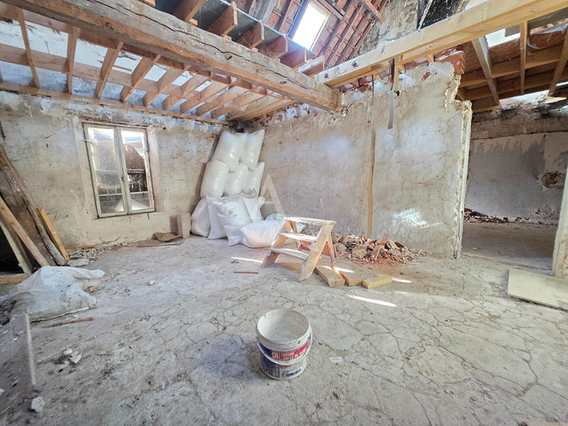 Maison - 90 m² - 3 pièces