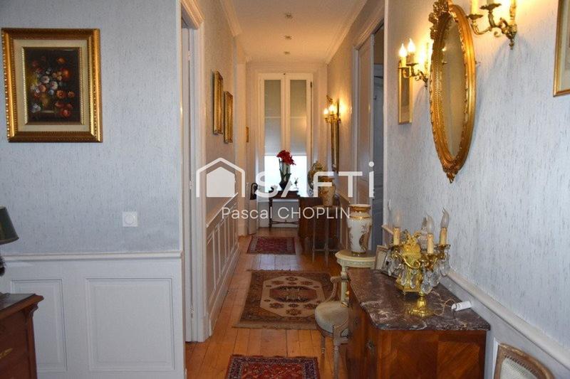 Appartement - 160 m² - 6 pièces