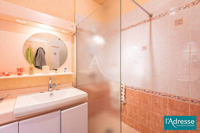 Appartement - 98 m² - 4 pièces