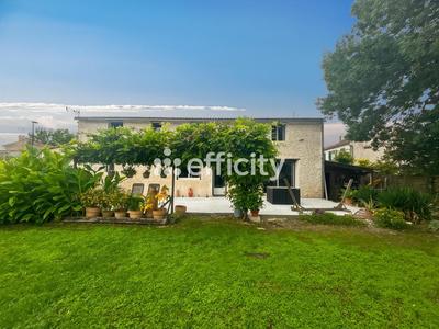 Maison - 192 m² - 6 pièces