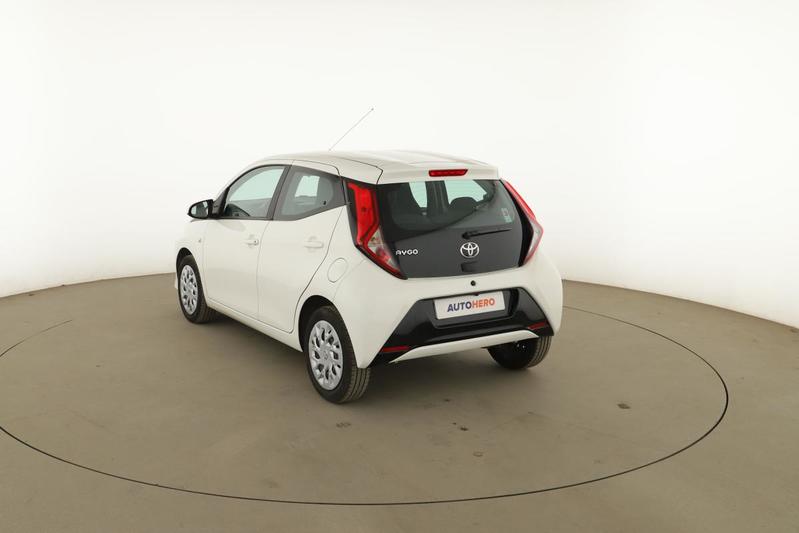 Toyota Aygo 1.0 Vvt-i X-Play X-Shift 5p 72 ch