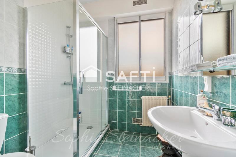 Appartement - 144 m² - 6 pièces