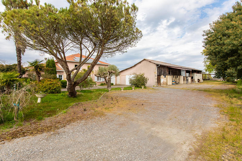 Maison - 169 m² - 6 pièces