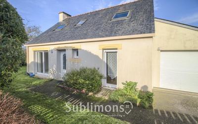 Maison - 92 m² - 4 pièces