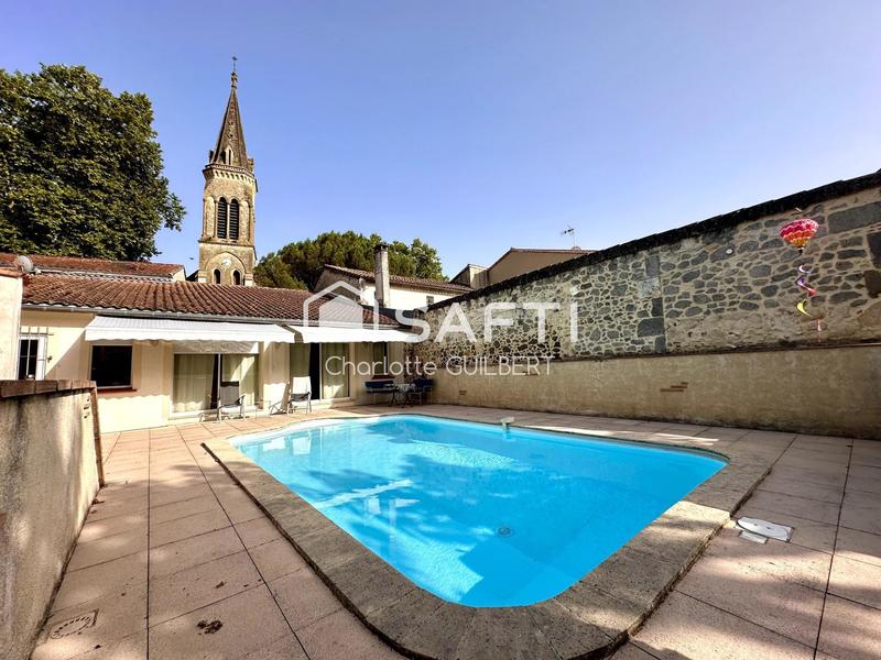 Maison - 254 m² - 5 pièces