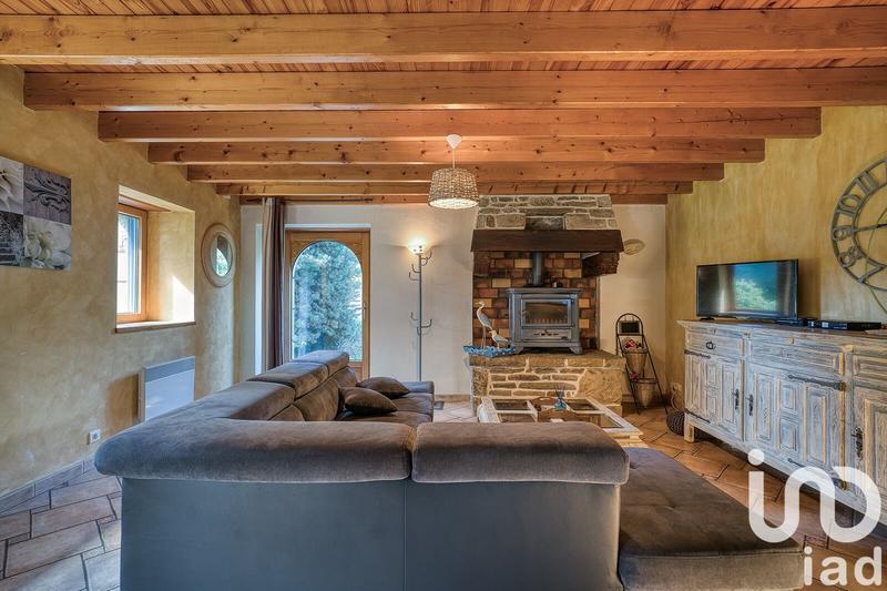 Maison - 486 m² - 17 pièces