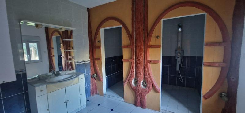 Maison - 200 m² - 6 pièces