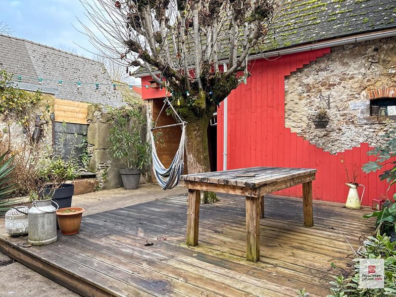 Maison - 142 m² - 6 pièces