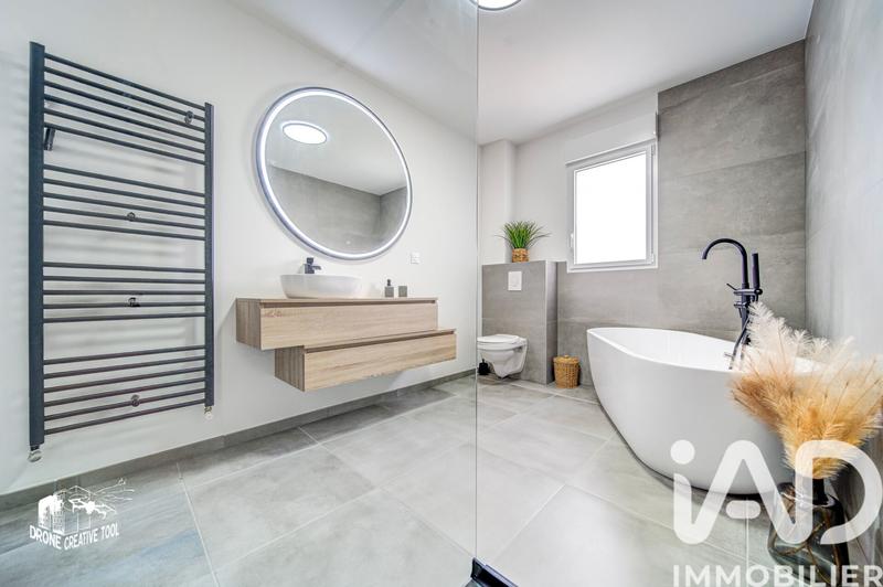 Maison - 134 m² - 5 pièces