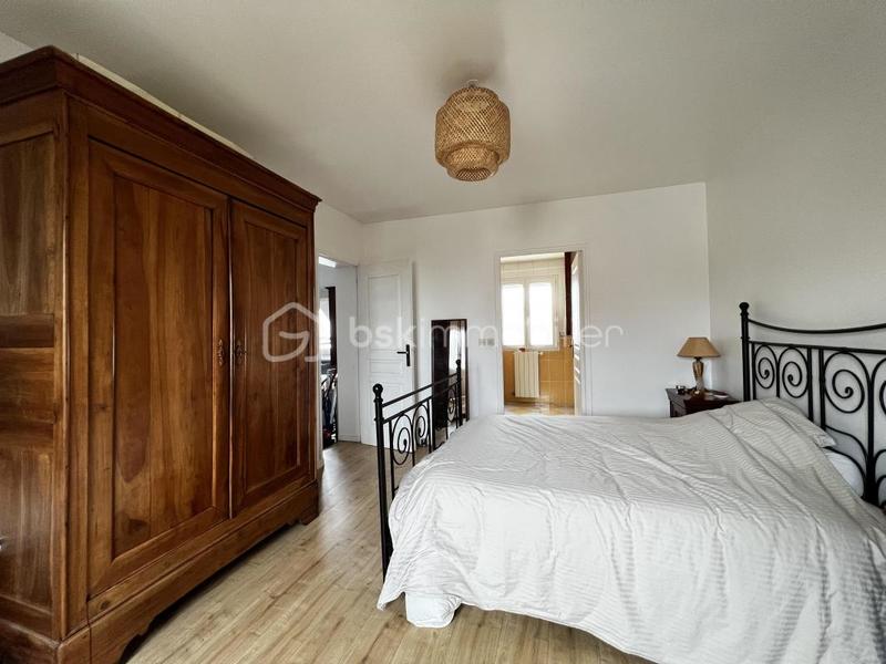 Maison - 145 m² - 7 pièces