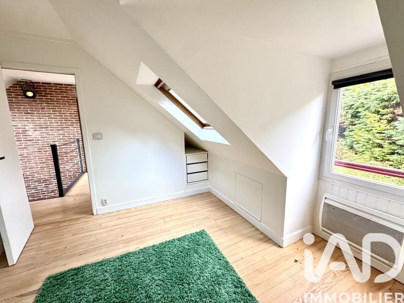 Maison - 144 m² - 6 pièces