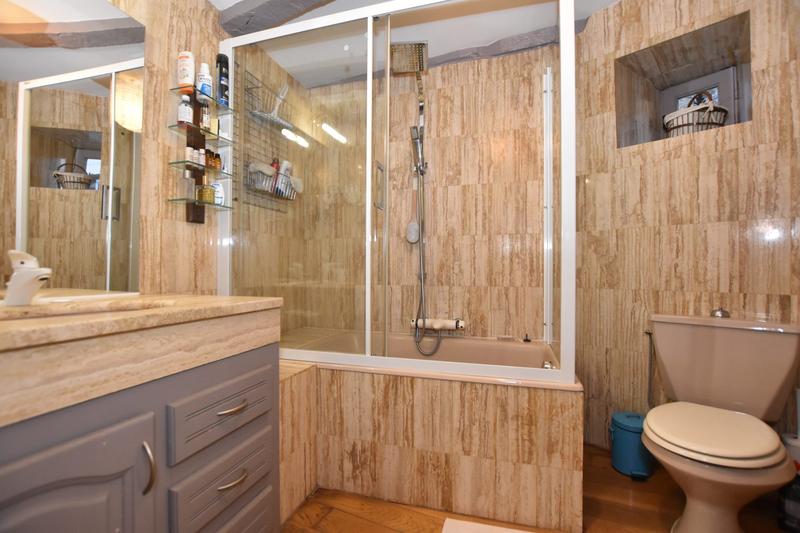 Maison ancienne - 204 m² - 7 pièces