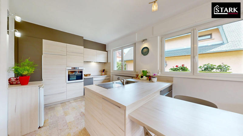 Maison - 125 m² - 5 pièces