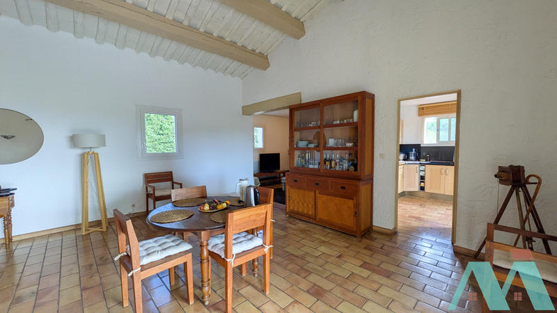Maison - 104 m² - 4 pièces