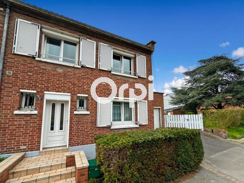 Maison - 80 m² - 4 pièces