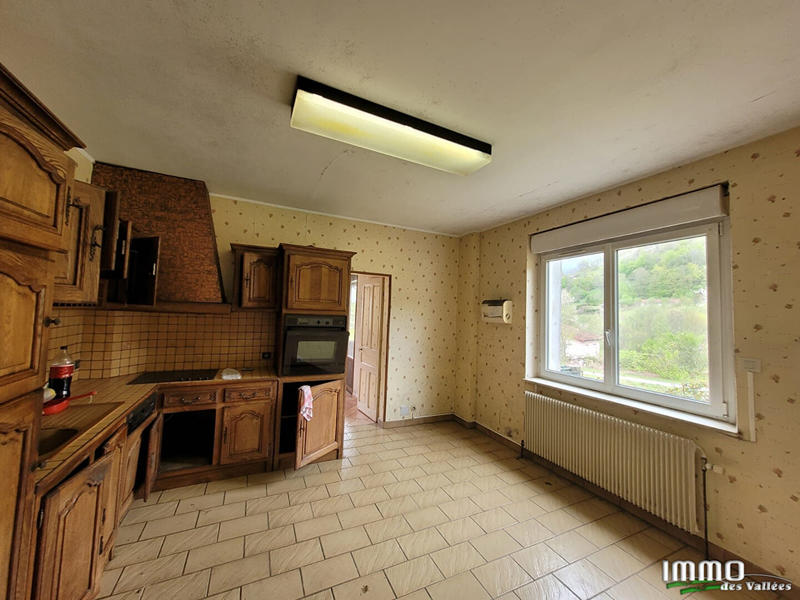 Maison - 158 m² - 8 pièces