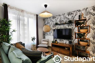 Chambre - 9 m² - 1 pièce