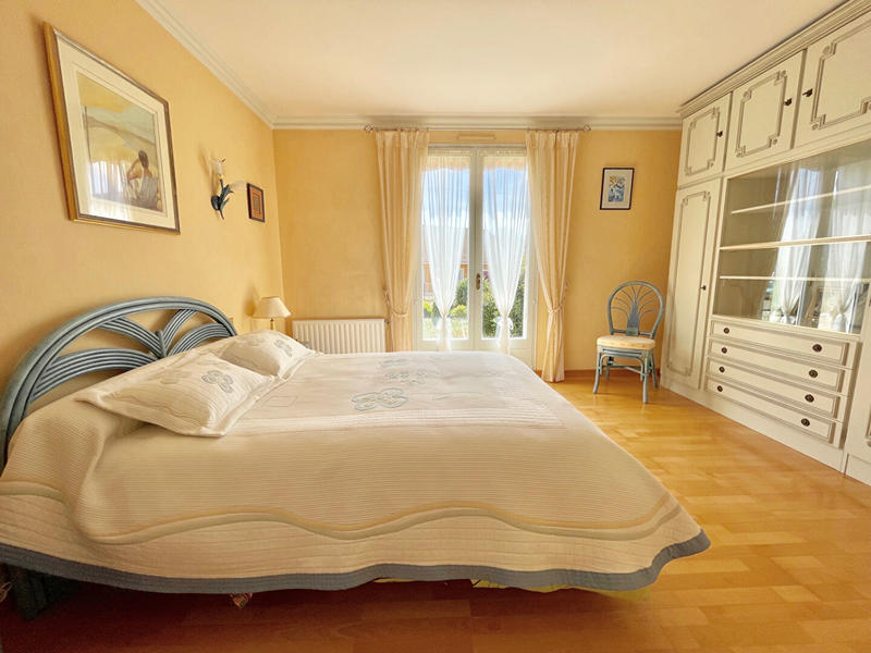 Maison - 190 m² - 7 pièces