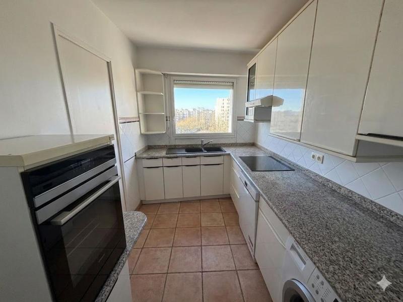 Appartement - 105 m² - 5 pièces