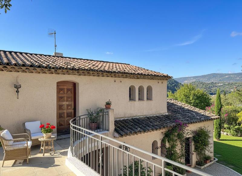 Maison - 162 m² - 6 pièces