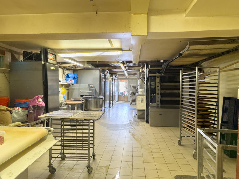 Fonds de commerce - Magasins - 350 m²
