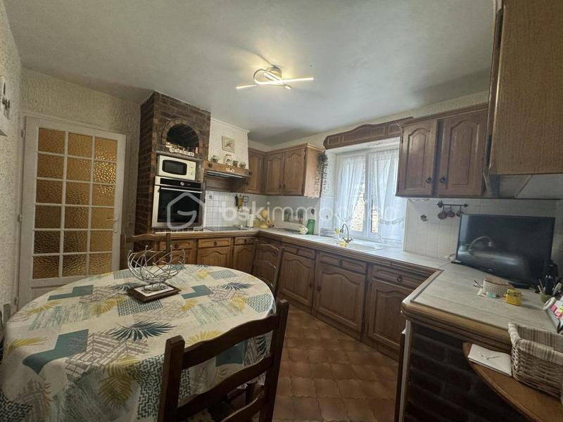 Propriété - 261 m² - 10 pièces