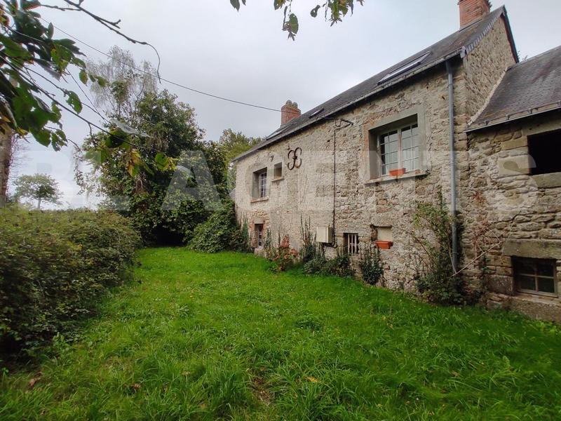 Maison en pierre - 147 m² - 7 pièces