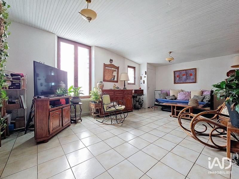Maison - 143 m² - 7 pièces