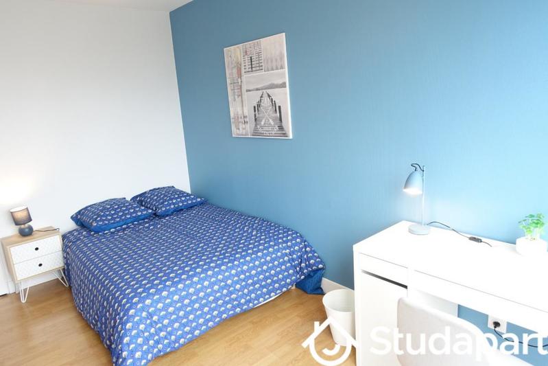 Chambre - 10 m² - 1 pièce