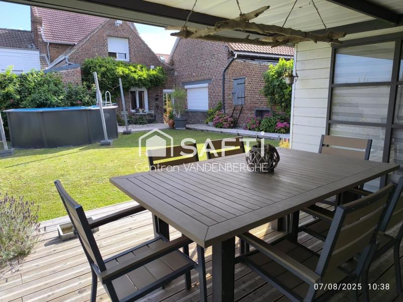 Maison - 159 m² - 9 pièces