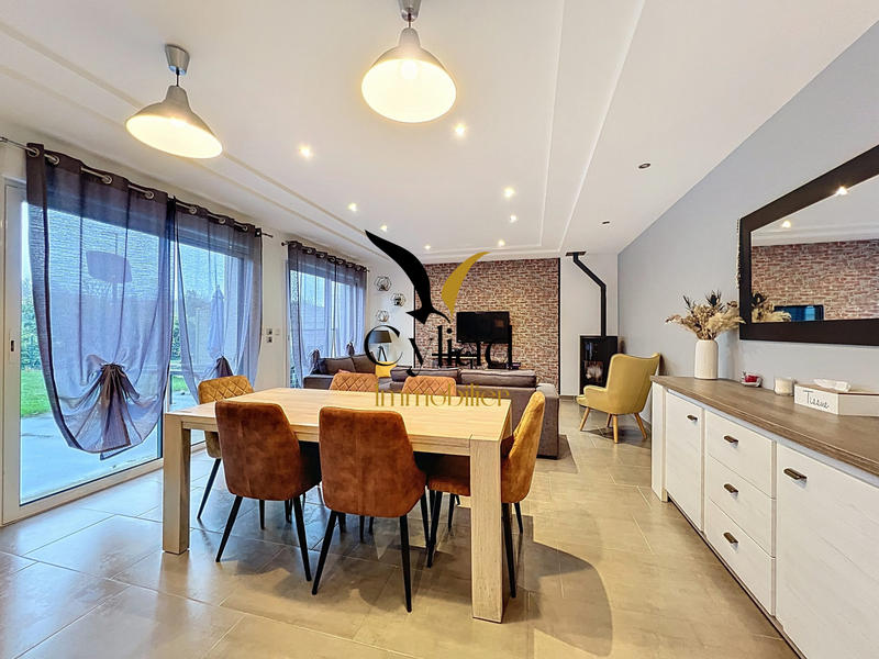 Maison contemporaine - 145 m² - 6 pièces