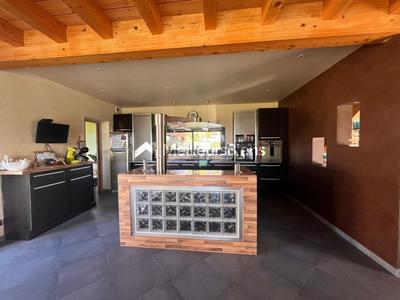 Maison d'architecte - 285 m² - 9 pièces