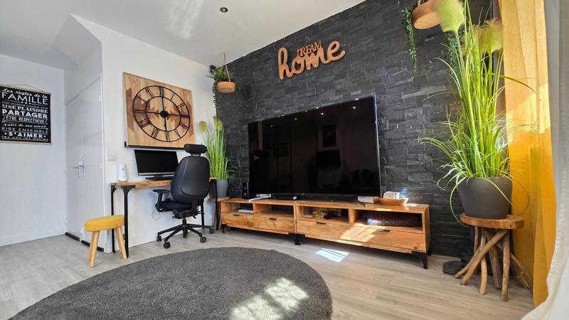 Maison - 188 m² - 7 pièces