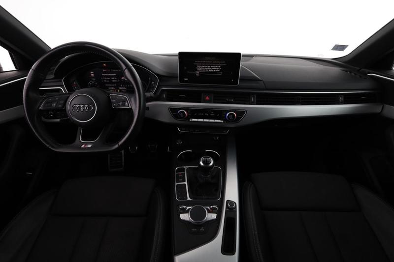 Audi A4 2.0 Tdi s line 150 ch