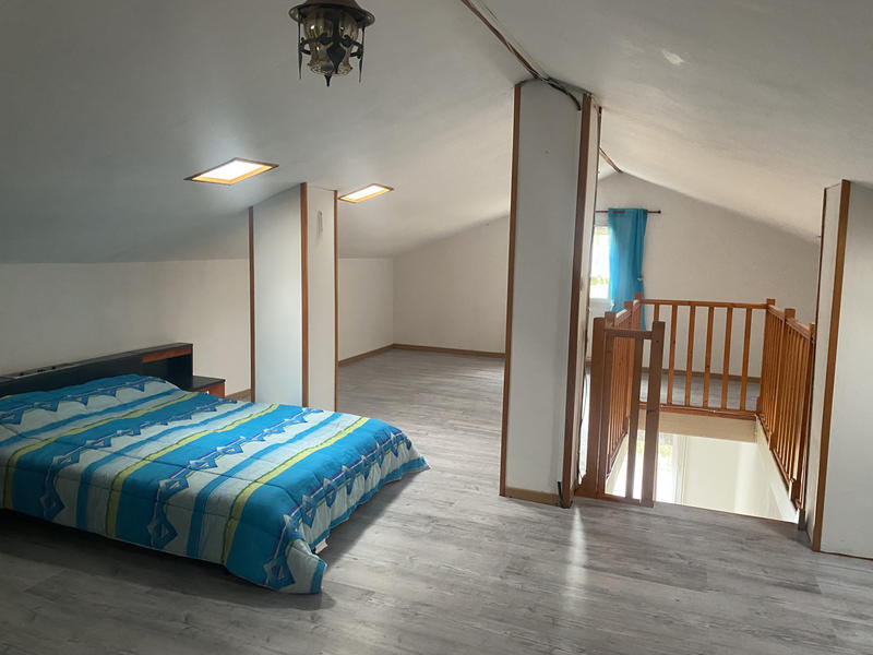 Maison - 197 m² - 6 pièces